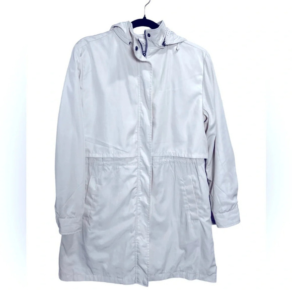 Size small cupcakes and cashmere windbreaker rain jacket in excellent condition - Picture 2 of 4